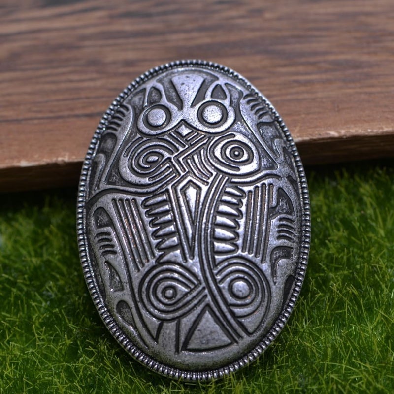 LANGHONG Norse Viking Brooch For Men Turtle Brooch Talisman Jewelry, Gift For Men - Image 3